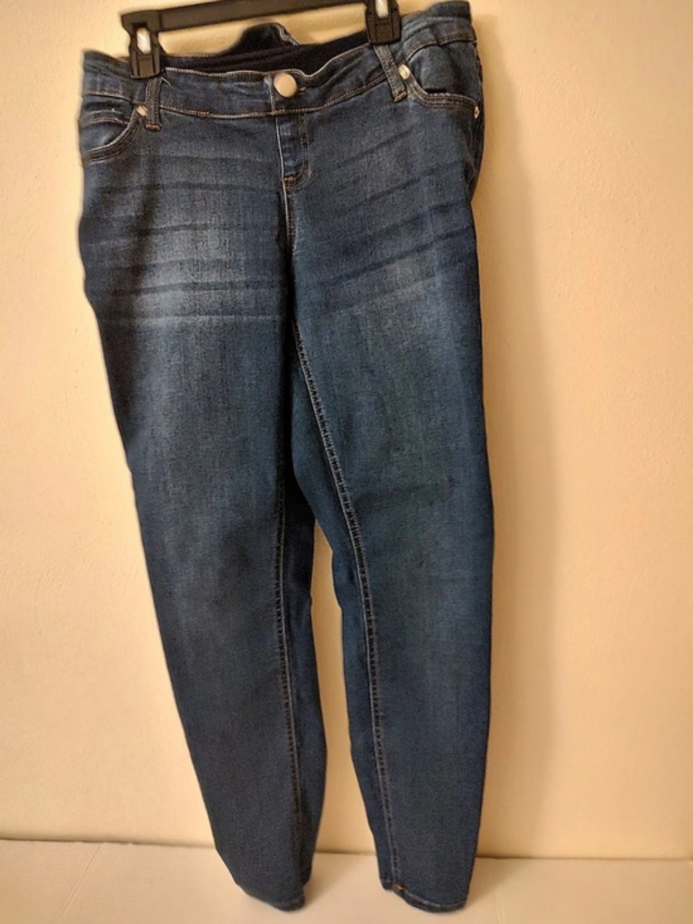 Time and Tru Women's Maternity Skinny Jeans - Blue